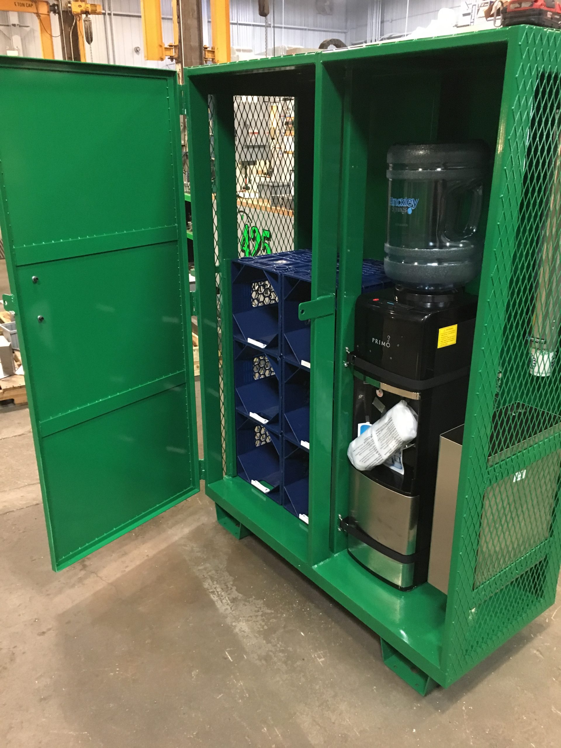 Mobile water stand